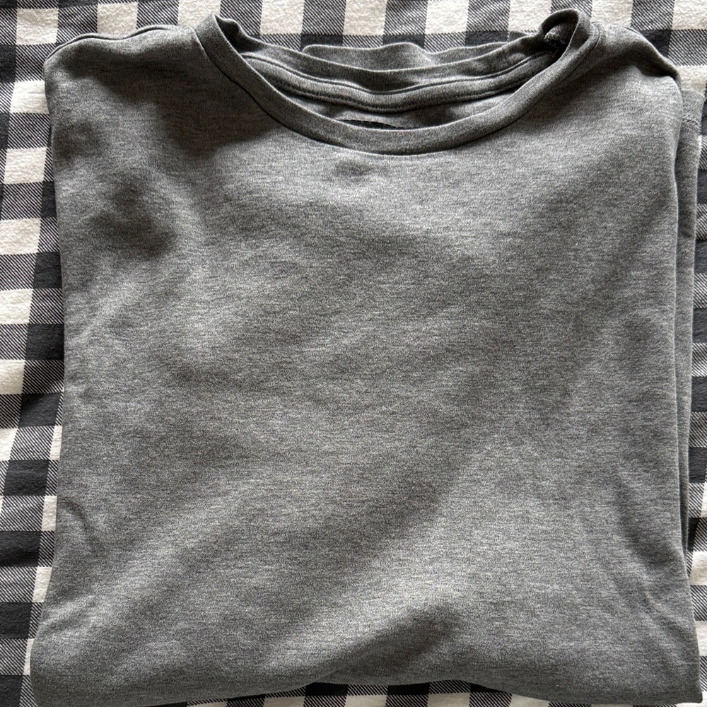 Banana Republic Gray Short Sleeve Men's Tee